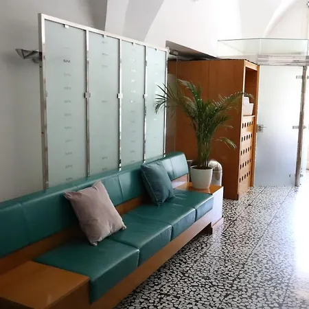 Unique Spa Sleeping Experience 旅馆 卢布尔雅那